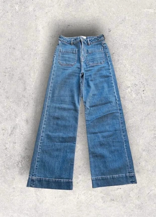 Jean Galerie Lafayette taille haute jambes larges taille 34, marque: Galeries Lafayette, état: Très bon état, taille: XS / 34 / 6, 20,00 €, 21,70 € Protection acheteurs incluse