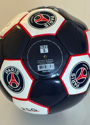 Ballon Officiel Paris Saint-Germain – Taille 5. Neuf, merk: Paris Saint-Germain, staat: Nieuw zonder prijskaartje, € 20,50, € 22,23 inclusief Kopersbescherming