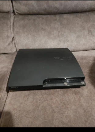 PS3 Slim desbloqueada + comando + lojas, marca: PlayStation, estado: Muito bom, €80.00, €84.70 inclui Proteção do Comprador