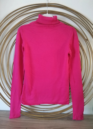 Pull rose fuchsia Stradivarius TM, marque: Stradivarius, état: Bon état, taille: M / 38 / 10, 6,00 €, 7,00 € Protection acheteurs incluse
