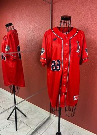 Maillot de baseball Mlb New Balance Lombard Lightning #88 Rouge, marque: MLB x New Balance, état: Très bon état, taille: M, 34,00 €, 36,40 € Protection acheteurs (Pro) incluse