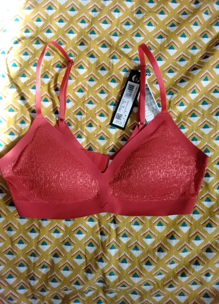 Soutien gorge sloggi, marke: Sloggi, zustand: Neu, mit Etikett, größe: S, 10,00 €, 11,20 € inklusive Vinted-Käuferschutz