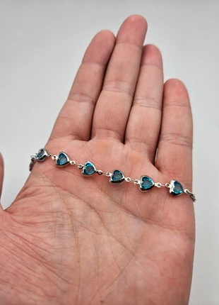 Stainless steel blauwe hartjes armbandje, merk: Boutiek, staat: Nieuw zonder prijskaartje, € 4,25, € 5,16 inclusief Kopersbescherming Pro