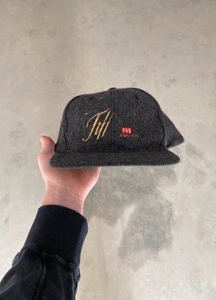 Vintage Tiff Pub 80s Wool Snapback Hat, merk: Vintage, staat: Heel goed, maat: Universele maat, € 12,95, € 14,30 inclusief Kopersbescherming Pro