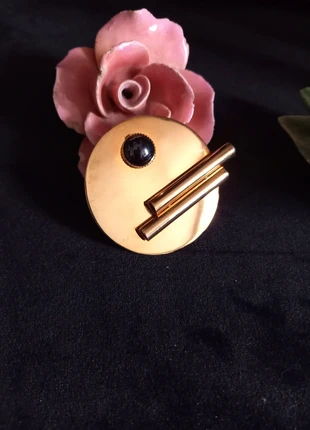 Broche fantaisie très désign doré cabochon gris argenté, marque: Vintage Chic, état: Bon état, 6,99 €, 8,04 € Protection acheteurs (Pro) incluse