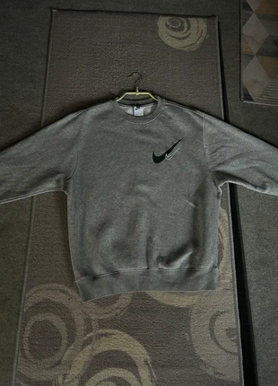 Sweat Nike, marque: Nike, état: Neuf sans étiquette, taille: S, 20,00 €, 21,70 € Protection acheteurs incluse