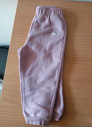 Tuta bambina, merk: Puma, staat: Heel goed, maat: 12-18 maanden / 80 cm, € 10,00, € 11,20 inclusief Kopersbescherming