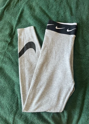 Grey Nike leggings, brand: Nike, condition: Very good, size: XS / 6, £3.00, £3.85 includes Buyer Protection