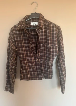 Chemise ceinture marron, marque: Pull & Bear, état: Très bon état, taille: S / 36 / 8, 9,00 €, 10,15 € Protection acheteurs incluse