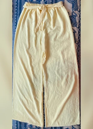 Pantalon, staat: Nieuw zonder prijskaartje, maat: M / 38 / 10, € 6,00, € 7,00 inclusief Kopersbescherming