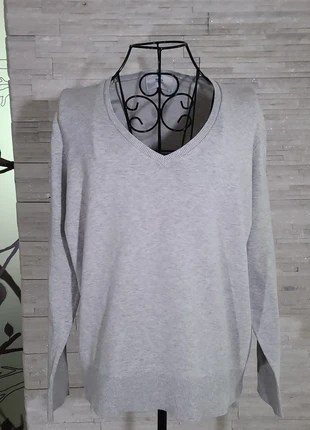 Élégance Simple : Pull Gris Confort pour Femme, brand: C&A, condition: Very good, size: M / 38 / 10, €2.00, €2.80 includes Buyer Protection