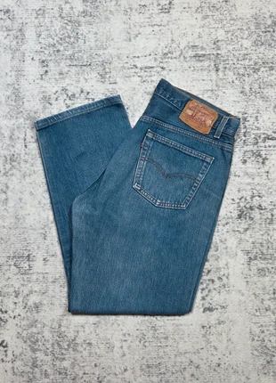 Jean Levi's 501 W36 L32 Made in USA Vintage 553, marque: Levi Strauss & Co., état: Très bon état, taille: XL, 59,99 €, 63,69 € Protection acheteurs (Pro) incluse