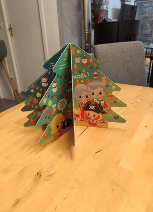 Livre Sapin de Noël enfant bébé, état: Neuf avec étiquette, 4,00 €, 4,90 € Protection acheteurs incluse