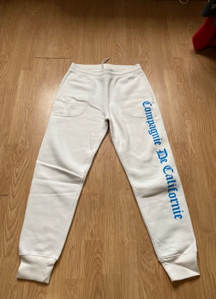 Jogging CDC, merk: COMPAGNIE DE CALIFORNIE, staat: Heel goed, maat: L / 40 / 12, € 20,00, € 21,70 inclusief Kopersbescherming