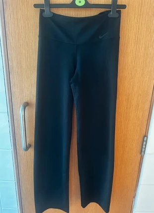 Nike Flare Leggings, brand: Nike, condition: Very good, size: S / 36 / 8, €15.00, €16.45 includes Buyer Protection