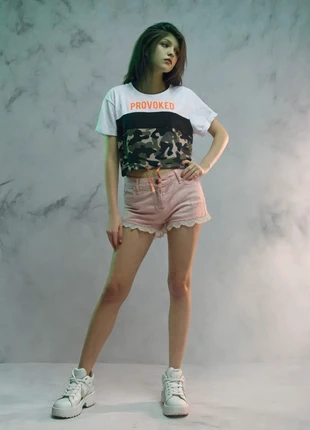 Nude "Faith Connexion" Hot Pants with Lace Fringes, marke: Faith Connexion, zustand: Sehr gut, größe: XS / 34 / 6, 45,00 €, 47,95 € inklusive Vinted-Käuferschutz