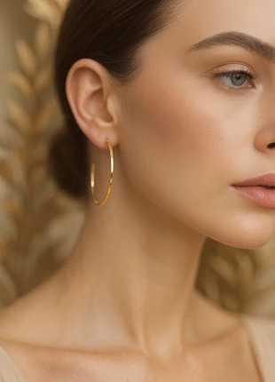 Demi-créoles dorées ouvertes 3 cm – Élégance minimaliste et intemporelle, marque: mynelhan jewels, état: Neuf avec étiquette, 11,99 €, 13,29 € Protection acheteurs (Pro) incluse