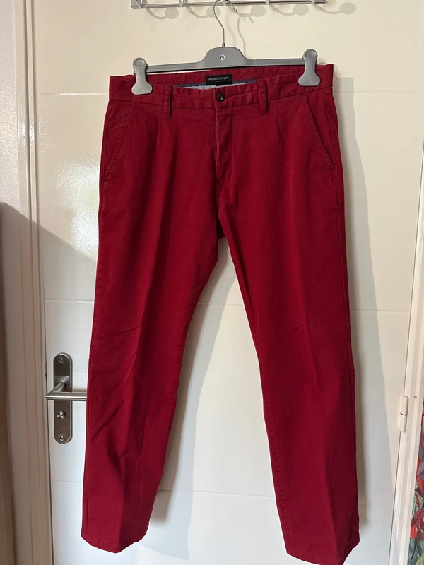 Chino rouge