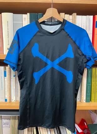 Rashguard usata una sola volta 100% handmade in Italy, brand: JDKimonos, condizioni: Ottime, taglia: M, €24.00, €25.90 include la Protezione acquisti