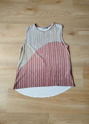 Top sem mangas zara, marca: Zara, estado: Muito bom, tamanho: S / 36 / 8, €4.00, €4.90 inclui Proteção do Comprador