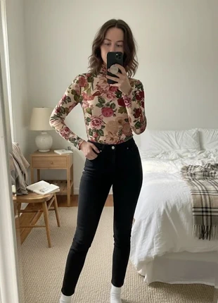 Haut col roulé manches longues beige à fleurs 38 M, brand: Elise&Co, condition: Very good, size: M / 38 / 10, €29.99, €32.19 includes Buyer Protection