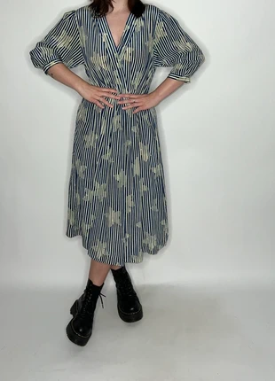1980s striped stars silk copenhagen danish indie gipsy whimsigoth bohemian puff sleeve dress, merk: Vintage, staat: Goed, maat: XL / 42 / 14, € 20,00, € 21,70 inclusief Kopersbescherming Pro
