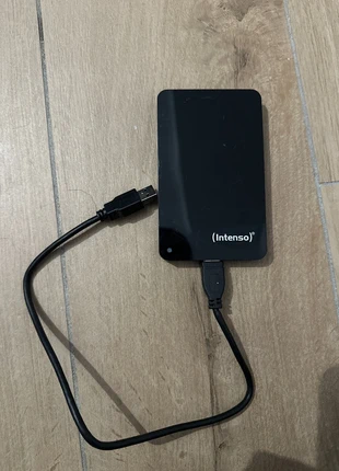 Disque dur externe Intenso 500gb, brand: Intenso, condizioni: Nuovo senza cartellino, €25.00, €26.95 include la Protezione acquisti