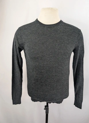 Pull Uniqlo 100% Laine Gris Anthracite - Taille S, marque: Uniqlo, état: Très bon état, taille: S, 19,00 €, 20,65 € Protection acheteurs (Pro) incluse