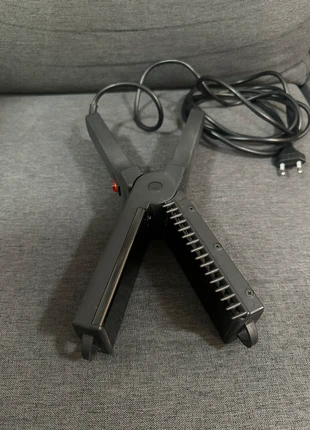 Fer à Lisser Plaques Céramique Larges Neuf, merk: BaByliss, staat: Heel goed, € 12,00, € 13,30 inclusief Kopersbescherming