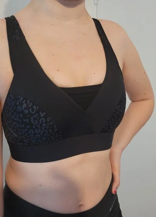 Brassière de sport noire motif léopard – Kaytan, marque: Kaytan, état: Très bon état, taille: S, 1,50 €, 2,28 € Protection acheteurs incluse