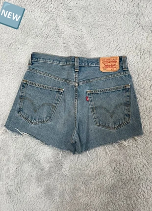 Short Levi’s 550 Vintage 90s bleu - Relaxed Fit - W32 (FR42), merk: Levi's, staat: Heel goed, maat: XL / 42 / 14, € 21,10, € 22,86 inclusief Kopersbescherming Pro