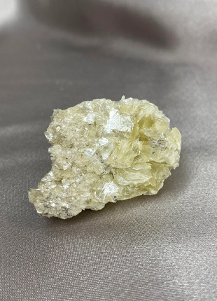 Mica jaune - Minéral naturel, marque: Mica, état: Neuf sans étiquette, 12,99 €, 14,34 € Protection acheteurs incluse