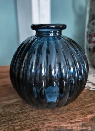 Vase en verre bleu, marke: stachville, zustand: Neu, 10,00 €, 11,20 € beinhaltet Vinted-Käuferschutz Pro