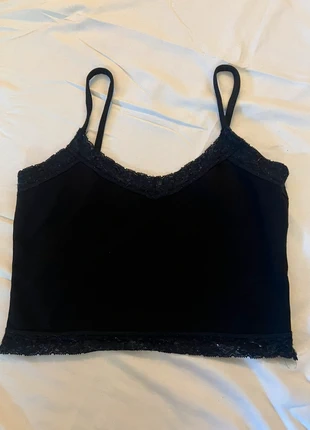Black crop top, brand: COQUETTE, condizioni: Ottime, taglia: Taglia unica, €15.00, €16.45 include la Protezione acquisti