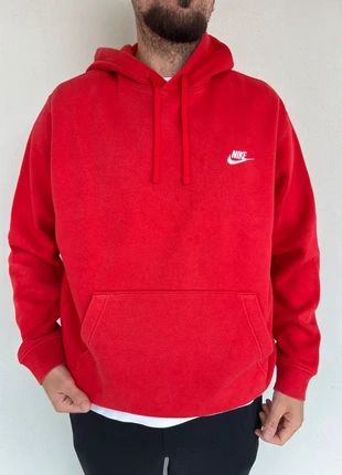 | Nike Hoodie Oversize | Triple Red edition | White Embroidered swoosh |, merk: Nike, staat: Heel goed, maat: XL, € 20,00, € 21,70 inclusief Kopersbescherming