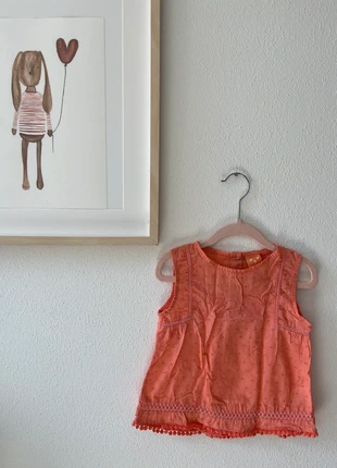 Ärmellose bluse, merk: Pusblu, staat: Heel goed, maat: 3 jaar / 98 cm, € 2,50, € 3,33 inclusief Kopersbescherming