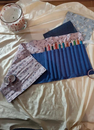 Trousse de crayon " Lila", marque: Cousu Main, état: Neuf sans étiquette, 8,00 €, 9,10 € Protection acheteurs incluse