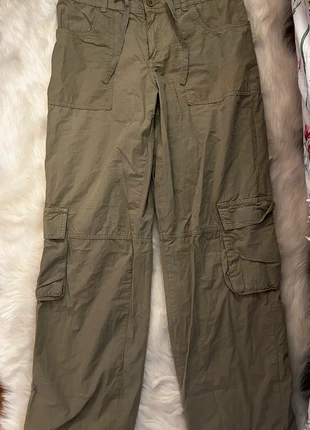 Topshop low rise khaki cargo trousers, brand: Topshop, condition: Very good, size: M / 38 / 10, €15.00, €16.45 includes Buyer Protection