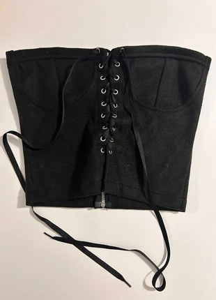 Black Lace-Up Corset Top – Never Worn, Adjustable fit, marca: Local, estado: Muito bom, tamanho: S / 36 / 8, €4.00, €4.90 inclui Proteção do Comprador