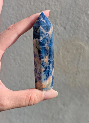 Sodalite tour obélisque pierre minéraux lithothérapie minéralogie, état: Très bon état, 7,50 €, 8,58 € Protection acheteurs incluse