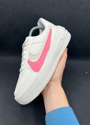 Nike Air Force 1 Plateforme Compensé cuir blanc rose 38.5 (is2825), marque: Nike, état: Très bon état, taille: 38.5, 65,00 €, 68,95 € Protection acheteurs (Pro) incluse
