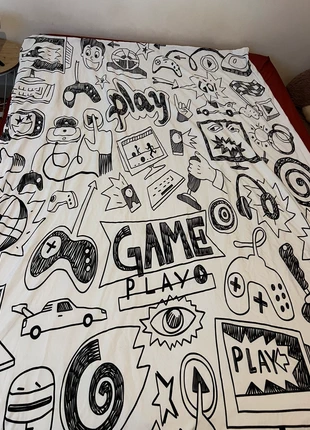 Parure lit enfant 130/200, marque: Mondial, état: Neuf sans étiquette, taille: Simple (135-150 cm x 200-220 cm), 6,00 €, 7,00 € Protection acheteurs incluse