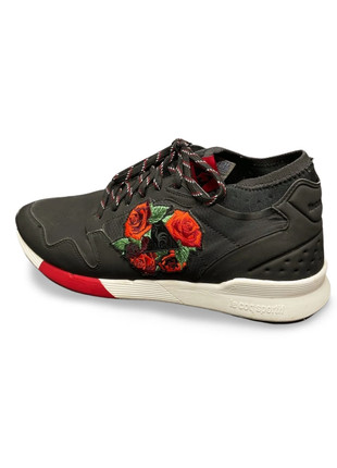 Baskets Le Coq Sportif noires brodées fleurs taille 43, marque: Le Coq Sportif, état: Très bon état, taille: 43, 15,00 €, 16,45 € Protection acheteurs (Pro) incluse