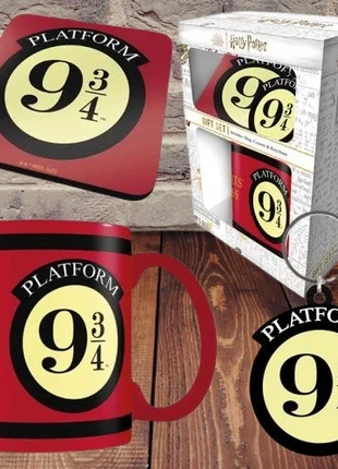 Coffret Cadeau Harry Potter – Quai 9¾ – Mug, Porte-Clés & Sous-Verre, marke: Harry Potter, zustand: Neu, mit Etikett, 17,90 €, 19,50 € beinhaltet Vinted-Käuferschutz Pro