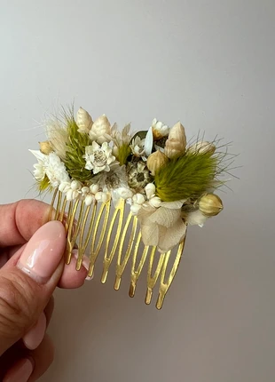 Peigne chignon fleurs séchées vert, merk: Atelier, staat: Nieuw met prijskaartje, € 23,00, € 24,85 inclusief Kopersbescherming