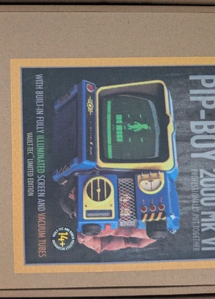 Fallout - Pipboy Vault-tec - Neuf, marke: Bethesda, zustand: Neu, 400,00 €, 420,70 € inklusive Vinted-Käuferschutz