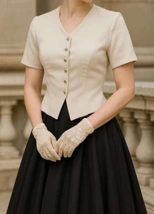 Elegante blusa chaqueta sastre vintage manga corta mujer camel/ beige Lola Barceló nueva talla M, marque: Lola barcelo, état: Neuf avec étiquette, taille: M / 38 / 10, 30,00 €, 32,20 € Protection acheteurs incluse