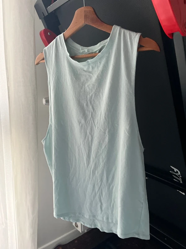 T-shirt sans manche sport / Décathlon UI - photo numéro 4