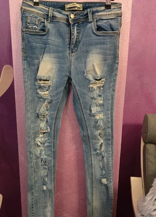 Jeans skinny strappati chiari Vs Miss T. L, marke: Denim, zustand: Neu, größe: L / 40 / 12, 8,00 €, 9,10 € inklusive Vinted-Käuferschutz