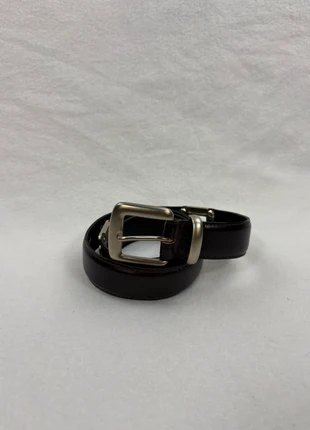 Ceinture Burton Vintage en cuir marron foncé Made in France – taille 75, marke: Burton, zustand: Sehr gut, größe: 75, 22,90 €, 24,75 € beinhaltet Vinted-Käuferschutz Pro